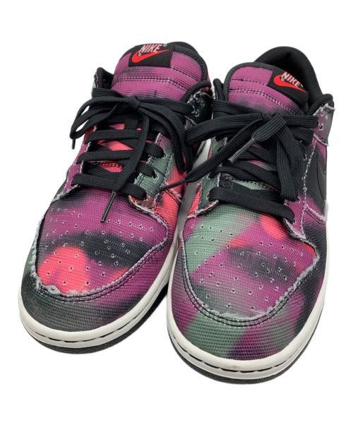 NIKE（ナイキ）NIKE (ナイキ) DUNK LOW 'Graffiti' ピンク サイズ:27.5㎝の古着・服飾アイテム