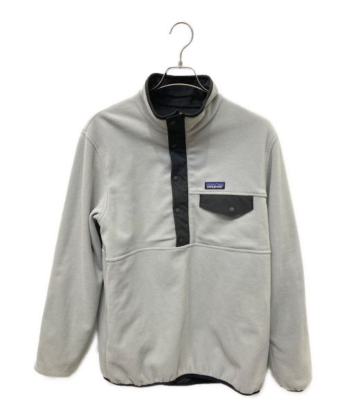 Patagonia（パタゴニア）Patagonia (パタゴニア) Reversible Snap-T Glissade Pullover グレー×ブラック サイズ:Mの古着・服飾アイテム