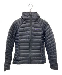 Patagonia（パタゴニア）の古着「ダウンセーター」｜ネイビー