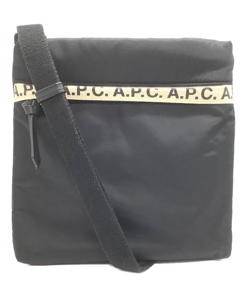 A.P.C.（アーペーセー）A.P.C. (アー・ペー・セー) ショルダーバッグ ブラックの古着・服飾アイテム