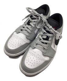 NIKE（ナイキ）の古着「AIR JORDAN 1 LOW "LIGHT SMOKE GREY"」｜グレー