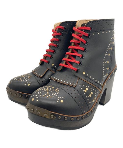 BURBERRY（バーバリー）BURBERRY (バーバリー) BURBERRY Riveted Antrim Leather Ankle Boots ブラック サイズ:37の古着・服飾アイテム