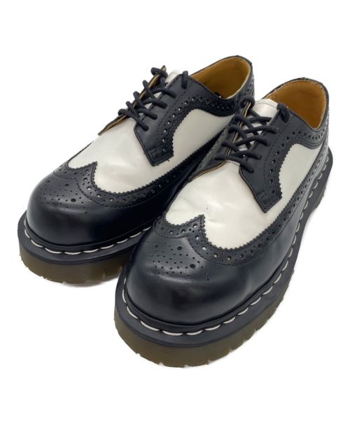 Dr.Martens（ドクターマーチン）Dr.Martens (ドクターマーチン) ブローグ シューズ ブラック×ホワイト サイズ:UK5の古着・服飾アイテム