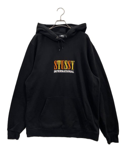 stussy（ステューシー）stussy (ステューシー) 刺繍ロゴルオーバーパーカー ブラック サイズ:Lの古着・服飾アイテム