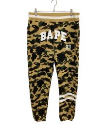 A BATHING APE（アベイシングエイプ）の古着「1ST CAMO SWEAT PANTS」｜ベージュ×カーキ