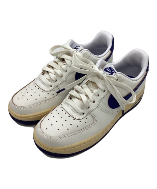 NIKE（ナイキ）NIKE (ナイキ) スニーカー/AIR FORCE1 ホワイト×ネイビー サイズ:24の古着・服飾アイテム