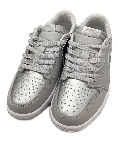 NIKE（ナイキ）NIKE (ナイキ) AIR JORDAN1 RETRO LOW OG グレー サイズ:25 未使用品の古着・服飾アイテム