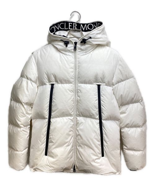 MONCLER（モンクレール）MONCLER (モンクレール) MONTCLA(モンクラ ホワイト サイズ:３の古着・服飾アイテム