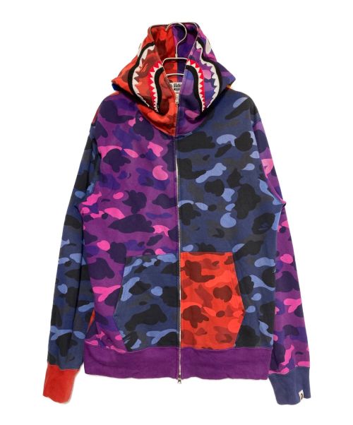 A BATHING APE（アベイシングエイプ）A BATHING APE (アベイシングエイプ) Camo Shark Full Zip Hoodie マルチカラー サイズ:XLの古着・服飾アイテム