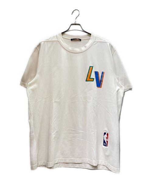 LOUIS VUITTON（ルイ ヴィトン）LOUIS VUITTON (ルイ ヴィトン) LV×NBA Basketball Short-Sleeved T-shirt アイボリー サイズ:4Lの古着・服飾アイテム