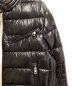 中古・古着 MONCLER (モンクレール) BERRIAT/ダウンジャケット ネイビー サイズ:2：75000円