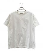 LOUIS VUITTONルイ ヴィトン）の古着「Embossed LV T-Shirt エンボス LV Tシャツ 」｜ホワイト