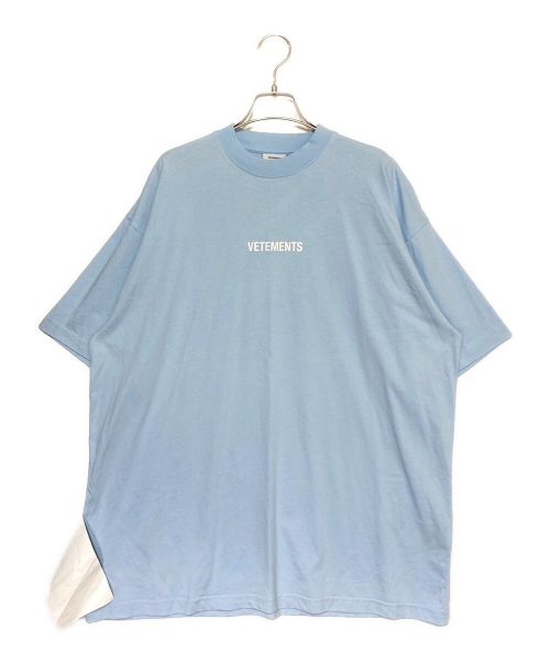 VETEMENTS（ヴェトモン）VETEMENTS (ヴェトモン) Logo Label Tee スカイブルー サイズ:XSの古着・服飾アイテム