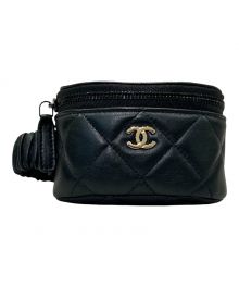 CHANEL（シャネル）の古着「マトラッセ アーム コインケース」｜ブラック