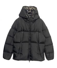 MONCLER（モンクレール）の古着「MONTCLA/ダウンジャケット」｜ブラック