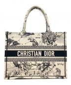 Christian Diorクリスチャン ディオール）の古着「Dior Book Tote/ブックトート ミディアム」｜ホワイト