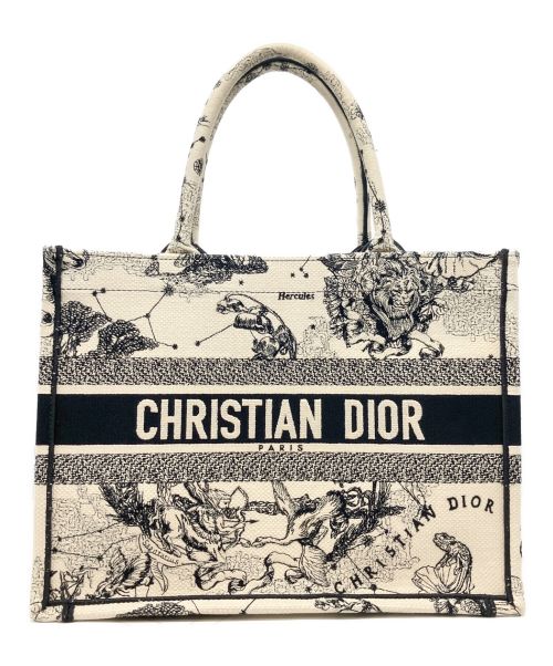 Christian Dior（クリスチャン ディオール）Christian Dior (クリスチャン ディオール) Dior Book Tote/ブックトート ミディアム ホワイト サイズ:ミディアム/Mの古着・服飾アイテム