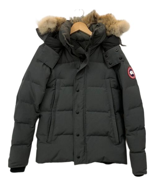 CANADA GOOSE（カナダグース）CANADA GOOSE (カナダグース) WYNDHAM PARKA グレー サイズ:Sの古着・服飾アイテム