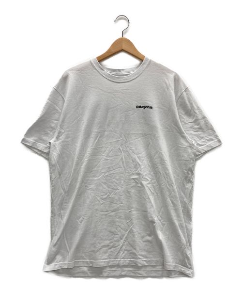 Patagonia（パタゴニア）Patagonia (パタゴニア) バックロゴプリントTシャツ ホワイト サイズ:Lの古着・服飾アイテム