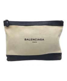 BALENCIAGA（バレンシアガ）の古着「クラッチバッグ」｜ベージュ