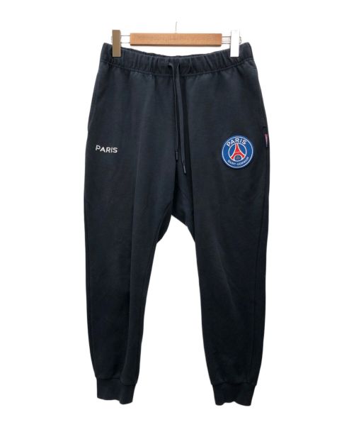 Paris Saint-Germain（パリ・サン ジェルマン）PARIS SAINT-GERMAIN (パリ・サン ジェルマン) エッセンシャル クレスト スウェット パンツ ネイビー サイズ:Mの古着・服飾アイテム