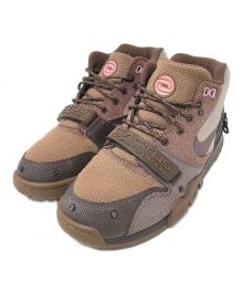 NIKE（ナイキ）の古着「スニーカー Travis Scott x Nike Air Trainer 1 SP "Archaeo Brown and Rust Pink"(トラヴィススコット × ナイキ エアトレーナー1 SP "アーキオブラウン アンド ラストピンク")」｜ブラウン