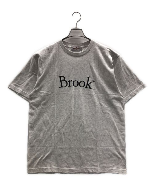 BROOK（ブルック）Brook (ブルック) Tシャツ/半袖カットソー シンプルロゴTシャツ グレー サイズ:XLの古着・服飾アイテム