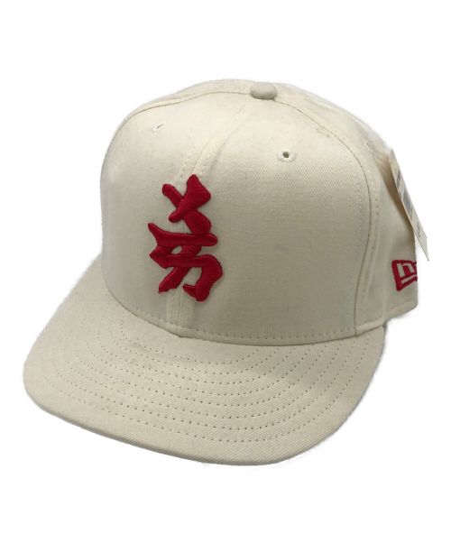 New Era（ニューエラ）New Era (ニューエラ) 漢字ロゴNYYankeesキャップ ホワイト サイズ:7 1/2の古着・服飾アイテム