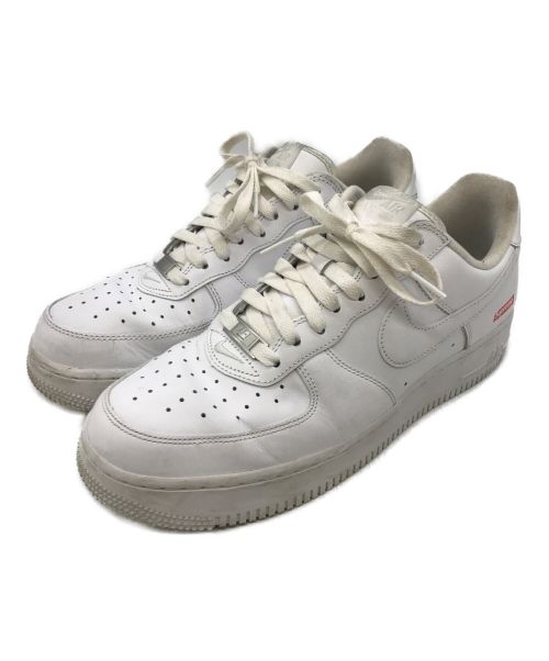 NIKE（ナイキ）NIKE (ナイキ) Supreme (シュプリーム) Supreme × Nike Air Force 1 Low ホワイト サイズ:US9.5の古着・服飾アイテム