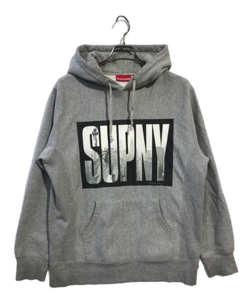 SUPREME（シュプリーム）Supreme (シュプリーム) SUP NY Pullover Hoodie グレー サイズ:Lの古着・服飾アイテム