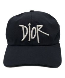 Dior×stussy（ディオール×ステューシー）の古着「ロゴ刺繍キャップ」｜ブラック