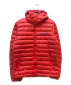 Patagoniaパタゴニア）の古着「DOWN SWEATER HOODY」｜レッド