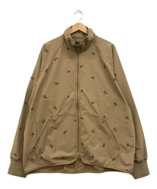 BEAMS PLUS（ビームスプラス）BEAMS PLUS (ビームスプラス) end. (エンド) CLARKS (クラークス) MIL Jersey Fleece Ski Trek Man Print ベージュ サイズ:XL 未使用品の古着・服飾アイテム