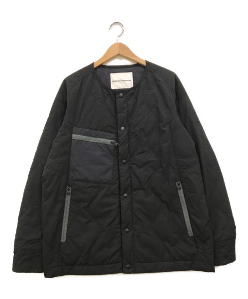 WHITE MOUNTAINEERING（ホワイトマウンテ二アニング）WHITE MOUNTAINEERING (ホワイトマウンテ二アニング) PRIMALOFT QUILTED NO COLLAR JACKET ブラック サイズ:2の古着・服飾アイテム