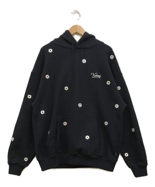 KEBOZ（ケボズ）KEBOZ (ケボズ) FREAK'S STORE (フリークスストア) nick gear (ニックギア) SP Flower&BB Logo SWEAT HOODIE ネイビー サイズ:Lの古着・服飾アイテム