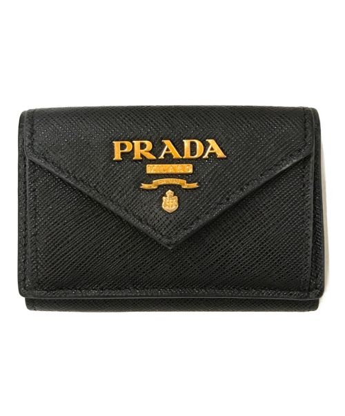 PRADA（プラダ）PRADA (プラダ) サフィアーノトライアングルロゴ3つ折り財布 ブラックの古着・服飾アイテム