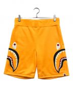 A BATHING APEアベイシングエイプ）の古着「Neon Shark Shorts」｜オレンジ