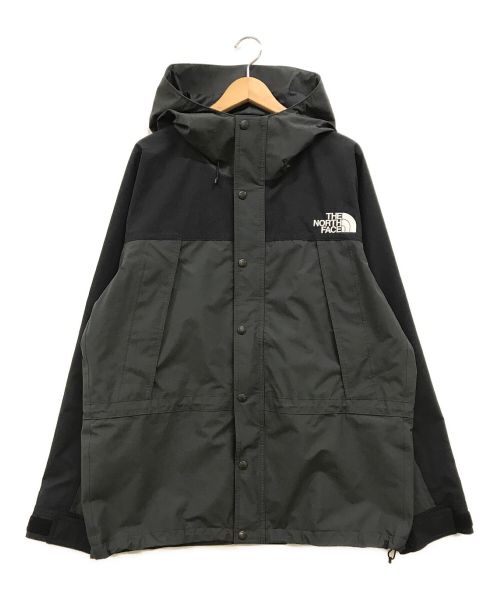 THE NORTH FACE（ザ ノース フェイス）THE NORTH FACE (ザ ノース フェイス) MOUNTAIN LIGHT JACKET アスファルトグレー サイズ:XLの古着・服飾アイテム