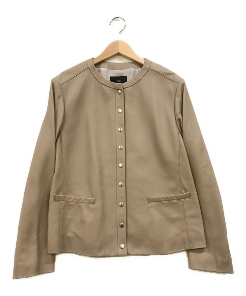 23区（ニジュウサンク）23区 (ニジュウサンク) シープレザーノーカラージャケット ベージュ サイズ:44の古着・服飾アイテム