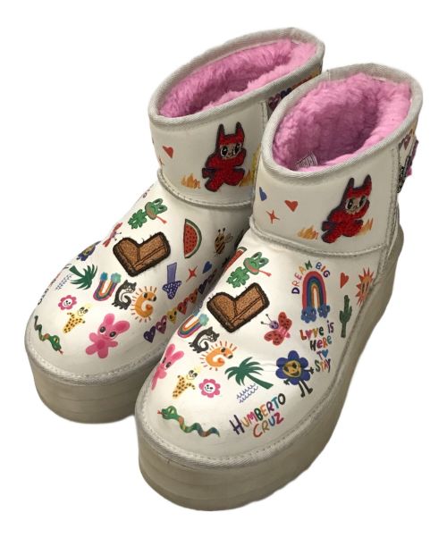 UGG（アグ）UGG (アグ) Classic Platform Pop Sketch ホワイト×ピンク サイズ:23の古着・服飾アイテム