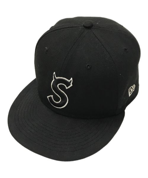 New Era（ニューエラ）New Era (ニューエラ) SUPREME (シュプリーム) Devil S Logo CAP ブラック サイズ:7 3/8(58.7㎝)の古着・服飾アイテム