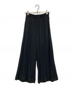 TOGA PULLAトーガ プルラ）の古着「RAYON GABARDINE WIDE PANTS」｜ブラック