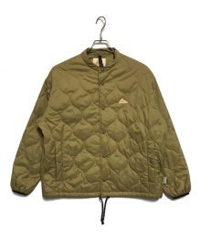 KELTY（ケルティ）の古着「ノーカラーキルティングジャケット」｜ベージュ