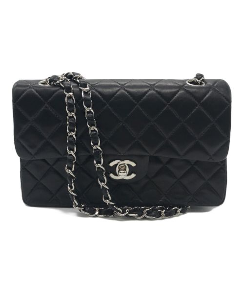 CHANEL（シャネル）CHANEL (シャネル) ダブルフラップマトラッセチェーンショルダーバッグ ブラック サイズ:下記参照の古着・服飾アイテム