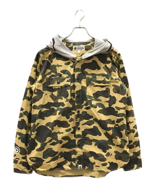 A BATHING APE（アベイシングエイプ）A BATHING APE (アベイシングエイプ) シャークカモフラシャツパーカー ベージュ サイズ:Lの古着・服飾アイテム