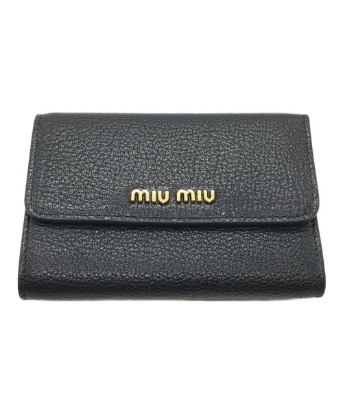 MIU MIU（ミュウミュウ）MIU MIU (ミュウミュウ) 2つ折り財布 ブラック×レッド サイズ:下記参照の古着・服飾アイテム