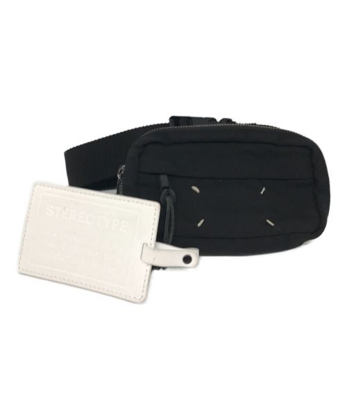 Maison Margiela（メゾンマルジェラ）Maison Margiela (メゾンマルジェラ) MINI CROSSBODY POUCH　S55WB0014 PR253 ブラックの古着・服飾アイテム