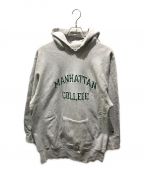 Champion REVERSE WEAVEチャンピオン リバース ウィーブ）の古着「ヴィンテージプリントパーカー　90s 刺繍タグ MANHATTAN COLLEGE」｜グレー