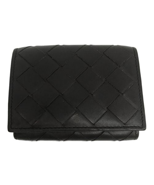 BOTTEGA VENETA（ボッテガベネタ）BOTTEGA VENETA (ボッテガベネタ) イントレチャート三つ折り財布　P01862502U ブラック×レッドの古着・服飾アイテム