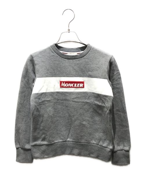 MONCLER（モンクレール）MONCLER (モンクレール) BOXロゴワッペン付 クルーネック スウェット　E29548026750 グレー サイズ:140㎝の古着・服飾アイテム